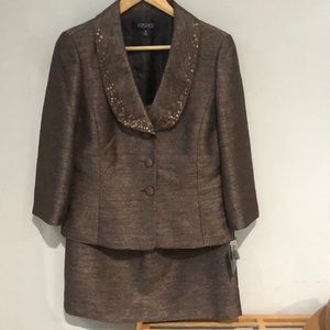 Matching set brown/bronze sequin detail suit skirt